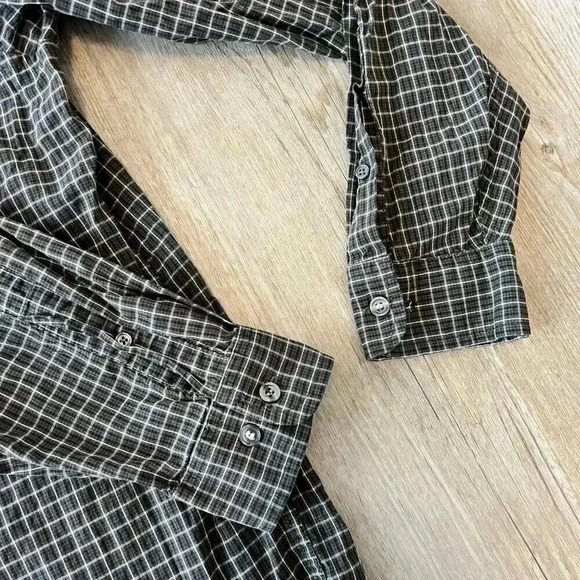 Mens Izod Green Checkered Button Up Shirt - XL - Picture 3 of 5